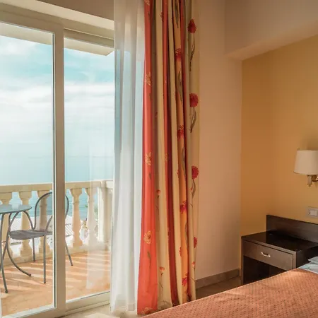 Hotel Orizzonte-3